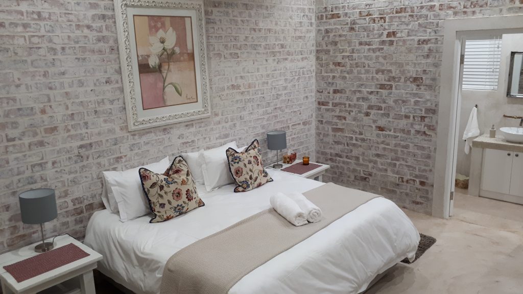 Red Bishop 2 Bedroom