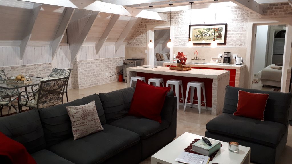 Red Bishop living area